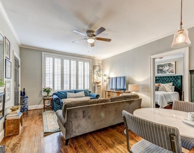 28 Collier Road Nw - Photo Thumbnail 1
