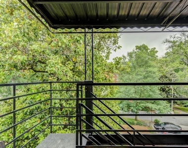 28 Collier Road Nw - Photo Thumbnail 15