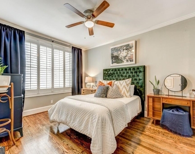 28 Collier Road Nw - Photo Thumbnail 11