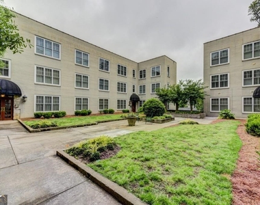 28 Collier Road Nw - Photo Thumbnail 20