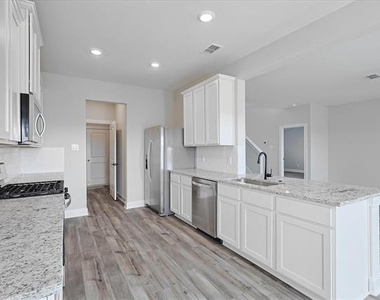 809 Calhoun Drive - Photo Thumbnail 1