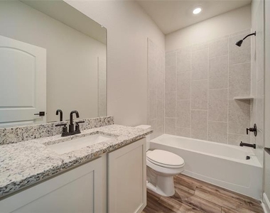 809 Calhoun Drive - Photo Thumbnail 11