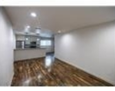 4713 Driskell Boulevard - Photo Thumbnail 2