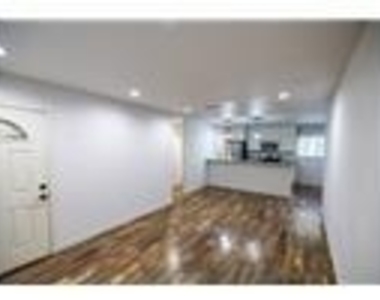 4713 Driskell Boulevard - Photo Thumbnail 3