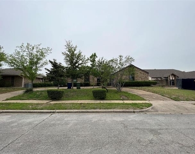 3921 Whiterock Trail - Photo Thumbnail 1