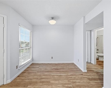 12482 Abrams Road - Photo Thumbnail 4