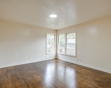 4315 Mackey Drive - Photo Thumbnail 10