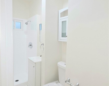 3408 Sunset Boulevard - Photo Thumbnail 10