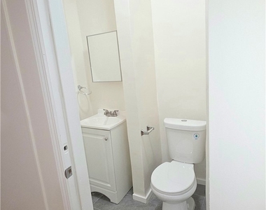 3408 W Sunset Boulevard - Photo Thumbnail 7