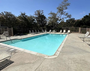 13062 Wimberly Square - Photo Thumbnail 11