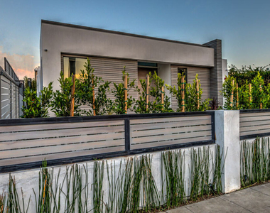 658 N Edinburgh Avenue - Photo Thumbnail 29