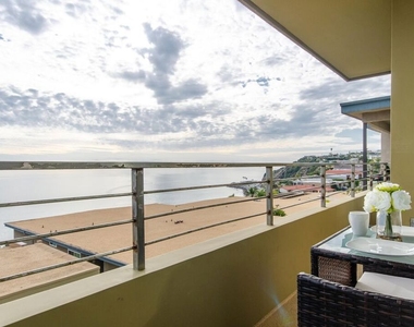 18065 Coastline Drive - Photo Thumbnail 11