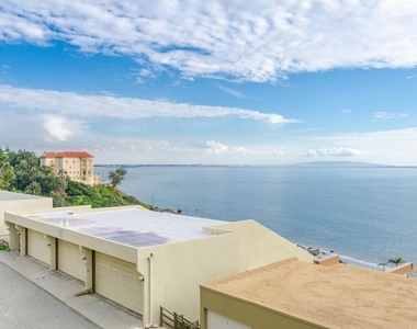 18065 Coastline Drive - Photo Thumbnail 23
