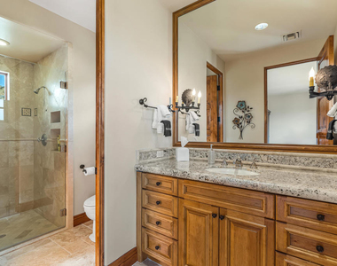 31 Hillcrest Drive - Photo Thumbnail 57