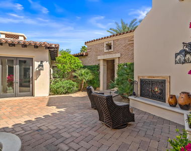 31 Hillcrest Drive - Photo Thumbnail 15