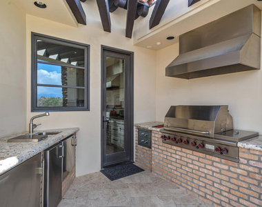 31 Hillcrest Drive - Photo Thumbnail 80