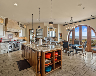 31 Hillcrest Drive - Photo Thumbnail 26