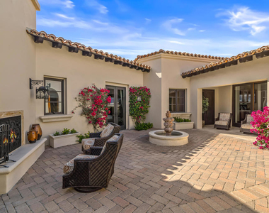 31 Hillcrest Drive - Photo Thumbnail 14
