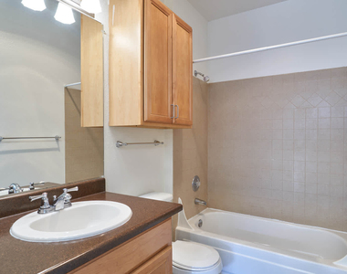 16340 N.e. 83rd Street - Photo Thumbnail 13