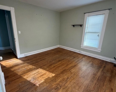 184 Highland Avenue - Photo Thumbnail 27