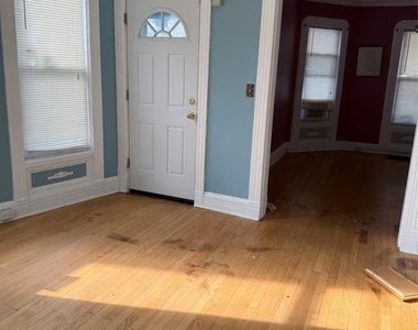 184 Highland Avenue - Photo Thumbnail 6