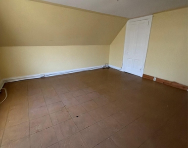 184 Highland Avenue - Photo Thumbnail 31
