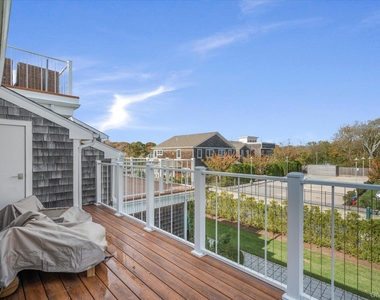 68 Foster Avenue - Photo Thumbnail 11