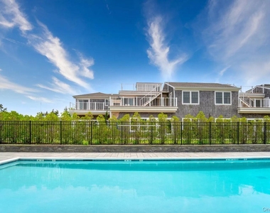 68 Foster Avenue - Photo Thumbnail 13