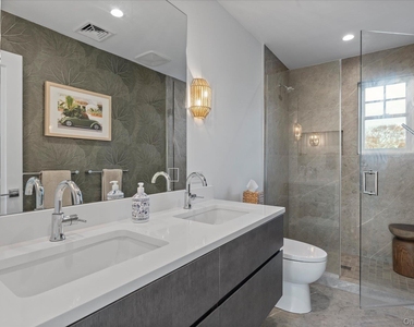 68 Foster Avenue - Photo Thumbnail 7