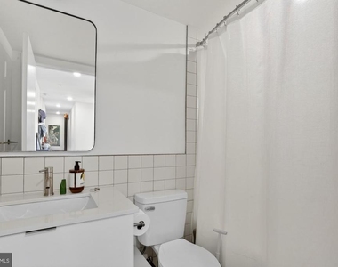2007 Cambridge Street - Photo Thumbnail 13