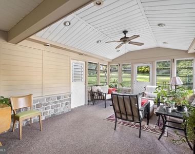 181 E Conestoga Road - Photo Thumbnail 18