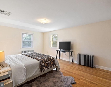 181 E Conestoga Road - Photo Thumbnail 24