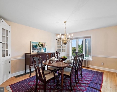 181 E Conestoga Road - Photo Thumbnail 16