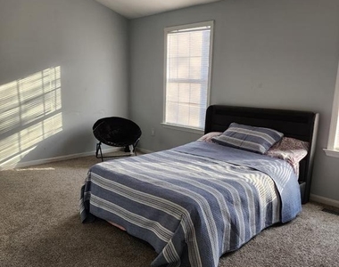 12 Joyceton Terrace - Photo Thumbnail 9
