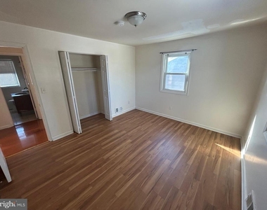 7208 Powhatan Street - Photo Thumbnail 9
