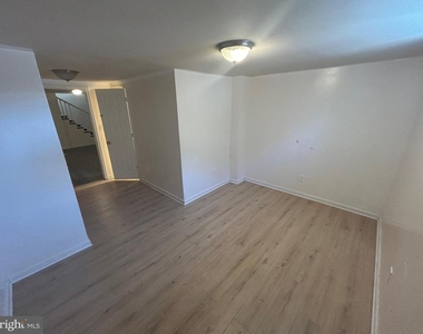 7208 Powhatan Street - Photo Thumbnail 20