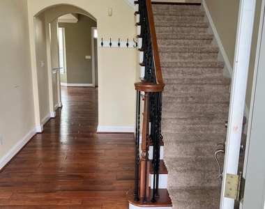 3913 Cap Stine Road - Photo Thumbnail 1