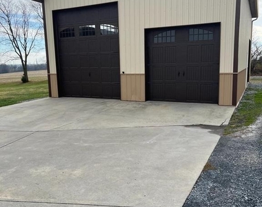 3913 Cap Stine Road - Photo Thumbnail 10
