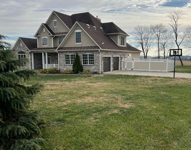 3913 Cap Stine Road - Photo Thumbnail 18