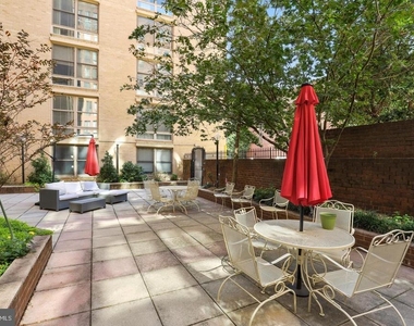1260 21st Street Nw - Photo Thumbnail 5
