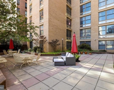 1260 21st Street Nw - Photo Thumbnail 3