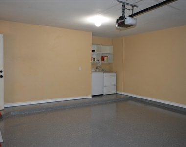 13703 Cambourne Dr - Photo Thumbnail 8