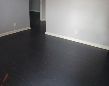 1145 W 25th Street - Photo Thumbnail 2