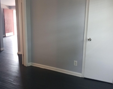 1145 W 25th Street - Photo Thumbnail 7
