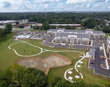 4270 Phil Niekro Parkways - Photo Thumbnail 41