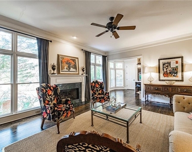 1122 Ashton Bluff Drive Ne - Photo Thumbnail 9