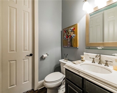1122 Ashton Bluff Drive Ne - Photo Thumbnail 16