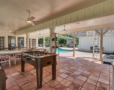 8402 Matthews Lane - Photo Thumbnail 39