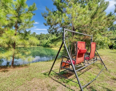 8402 Matthews Lane - Photo Thumbnail 34
