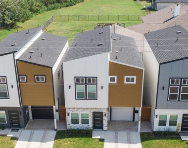 7089 Tierwester Street - Photo Thumbnail 1
